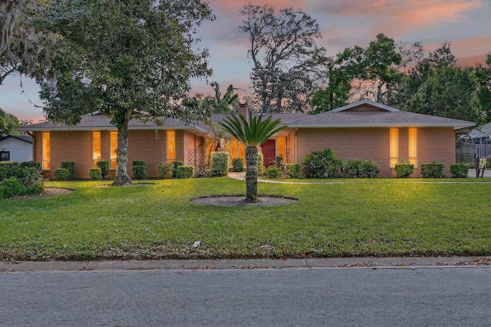 Image 2 of 53 For 110 St Andrews Drive