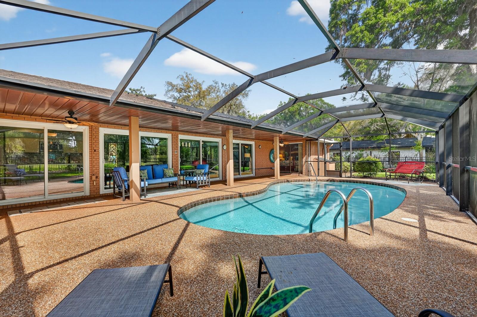 Image 34 of 53 For 110 St Andrews Drive