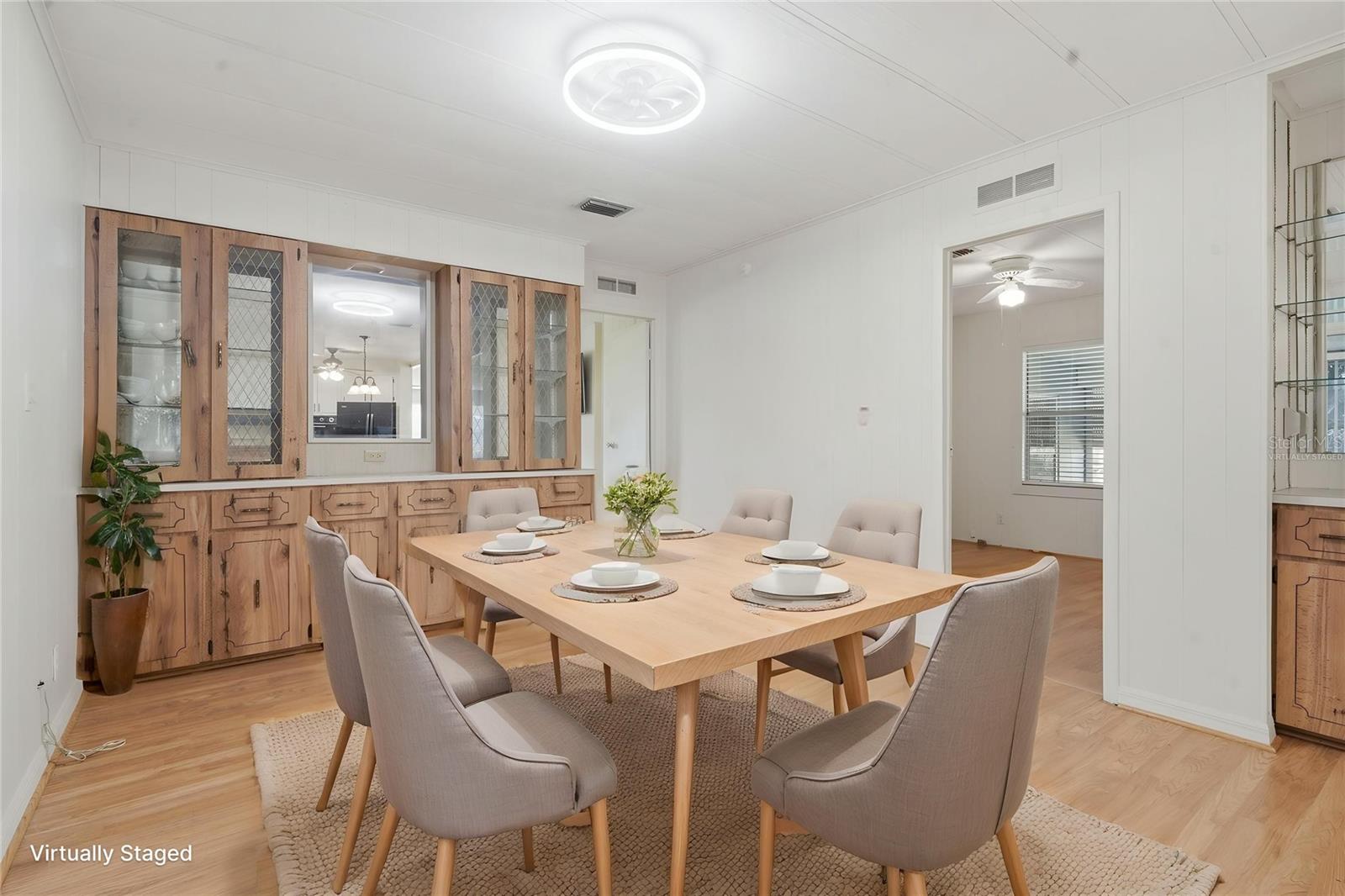 Image 10 of 55 For 142 Florence Boulevard