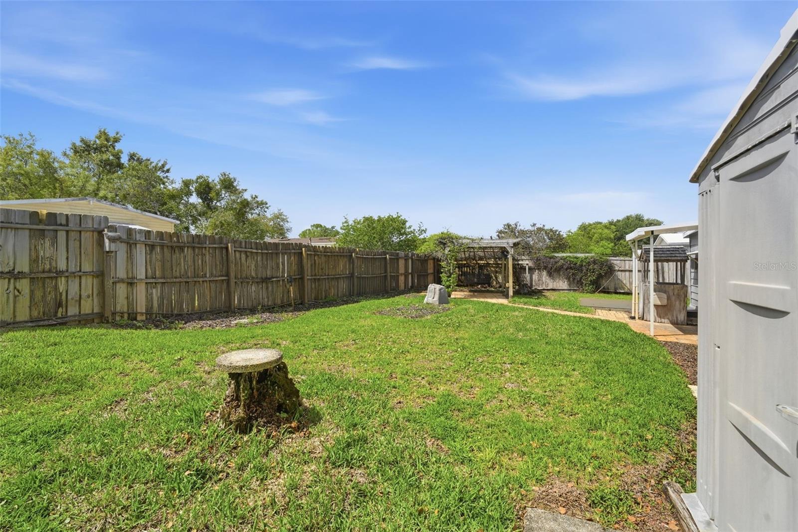 Image 42 of 55 For 142 Florence Boulevard