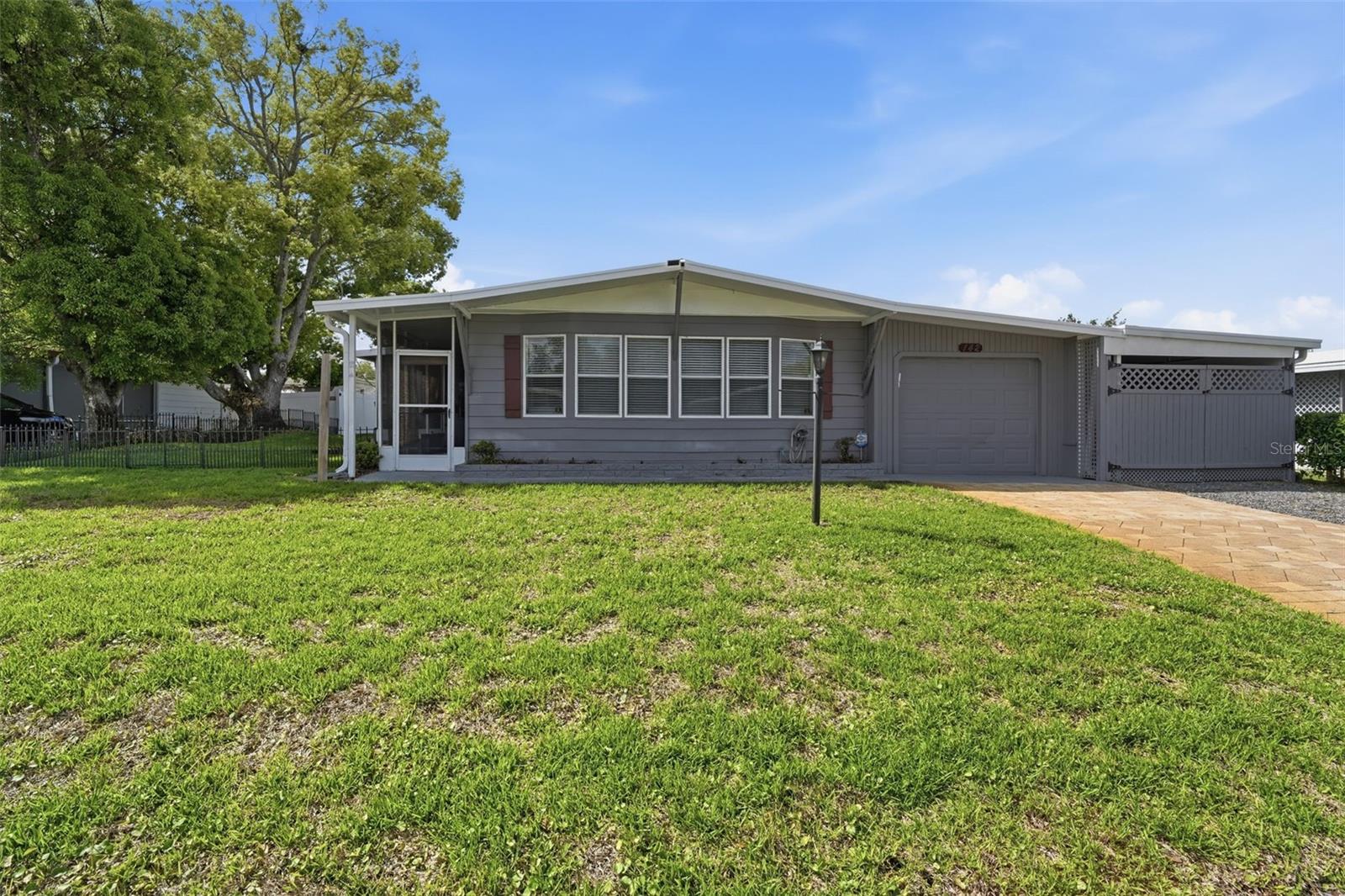 Image 45 of 55 For 142 Florence Boulevard