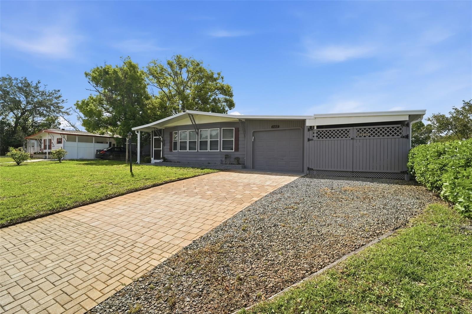 Image 47 of 55 For 142 Florence Boulevard