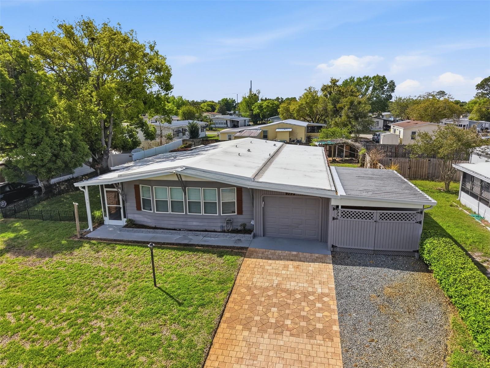 Image 48 of 55 For 142 Florence Boulevard