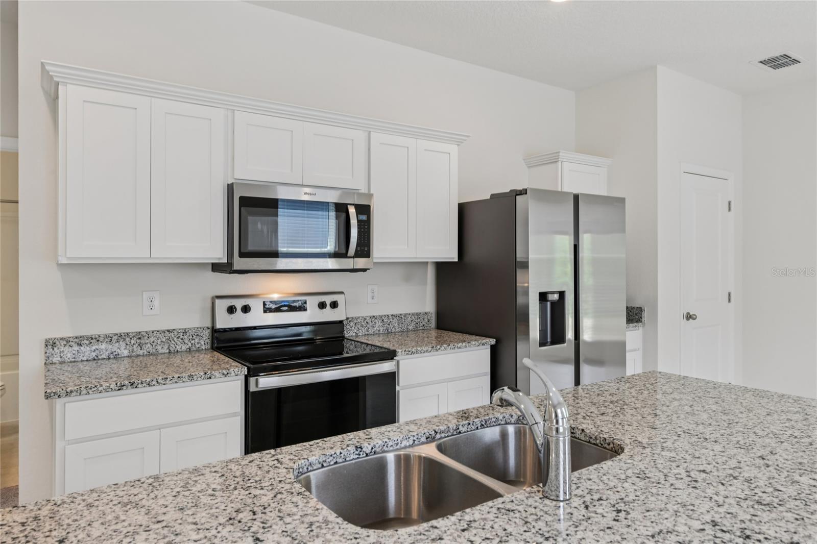 Image 8 of 24 For 2352 Litchfield Loop