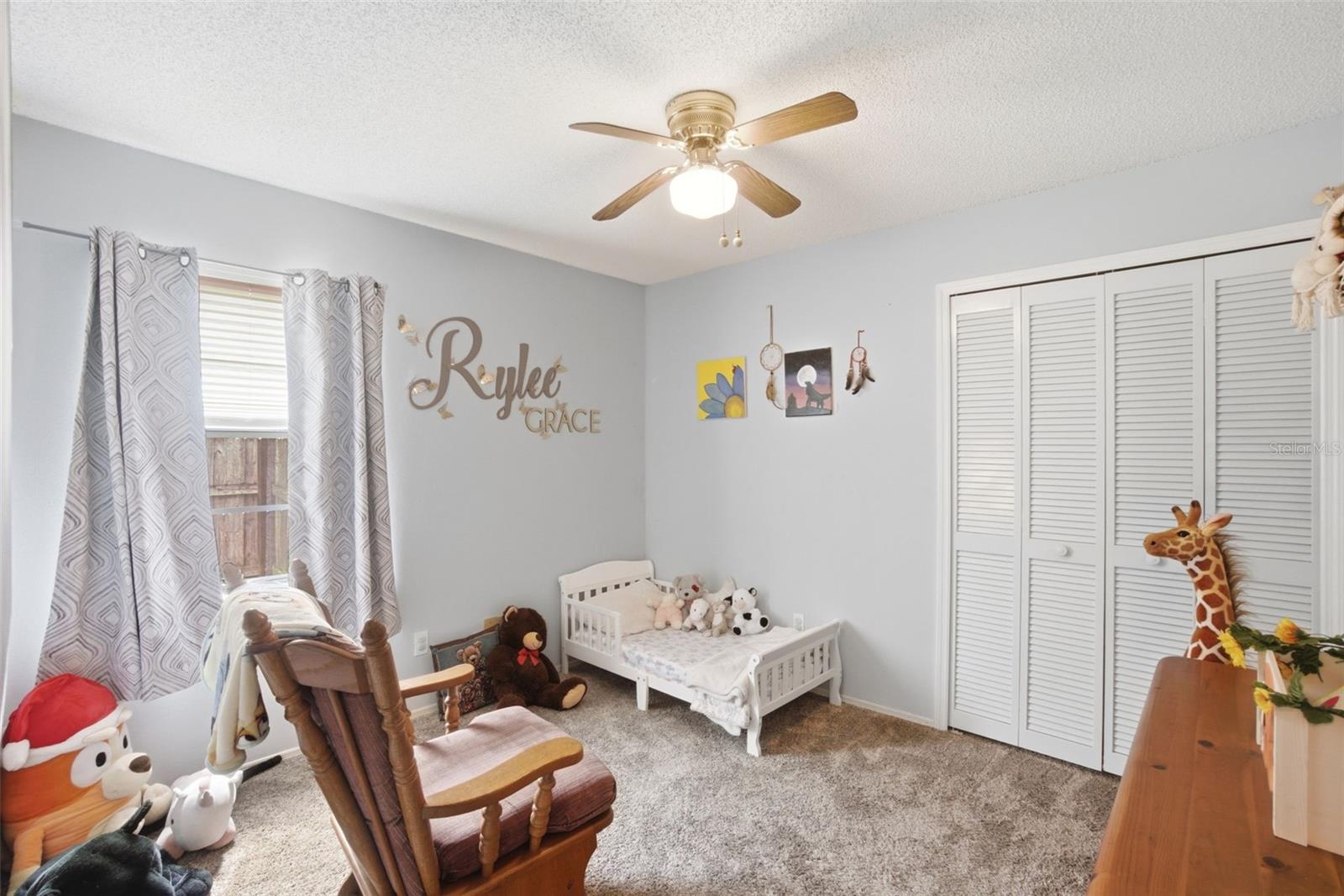 Image 29 of 37 For 790 Willow Crest Street