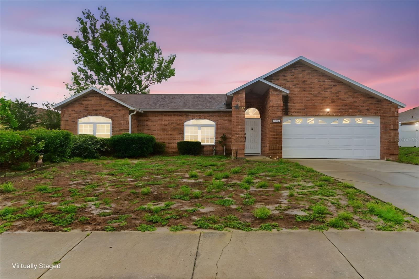 Image 33 of 37 For 790 Willow Crest Street