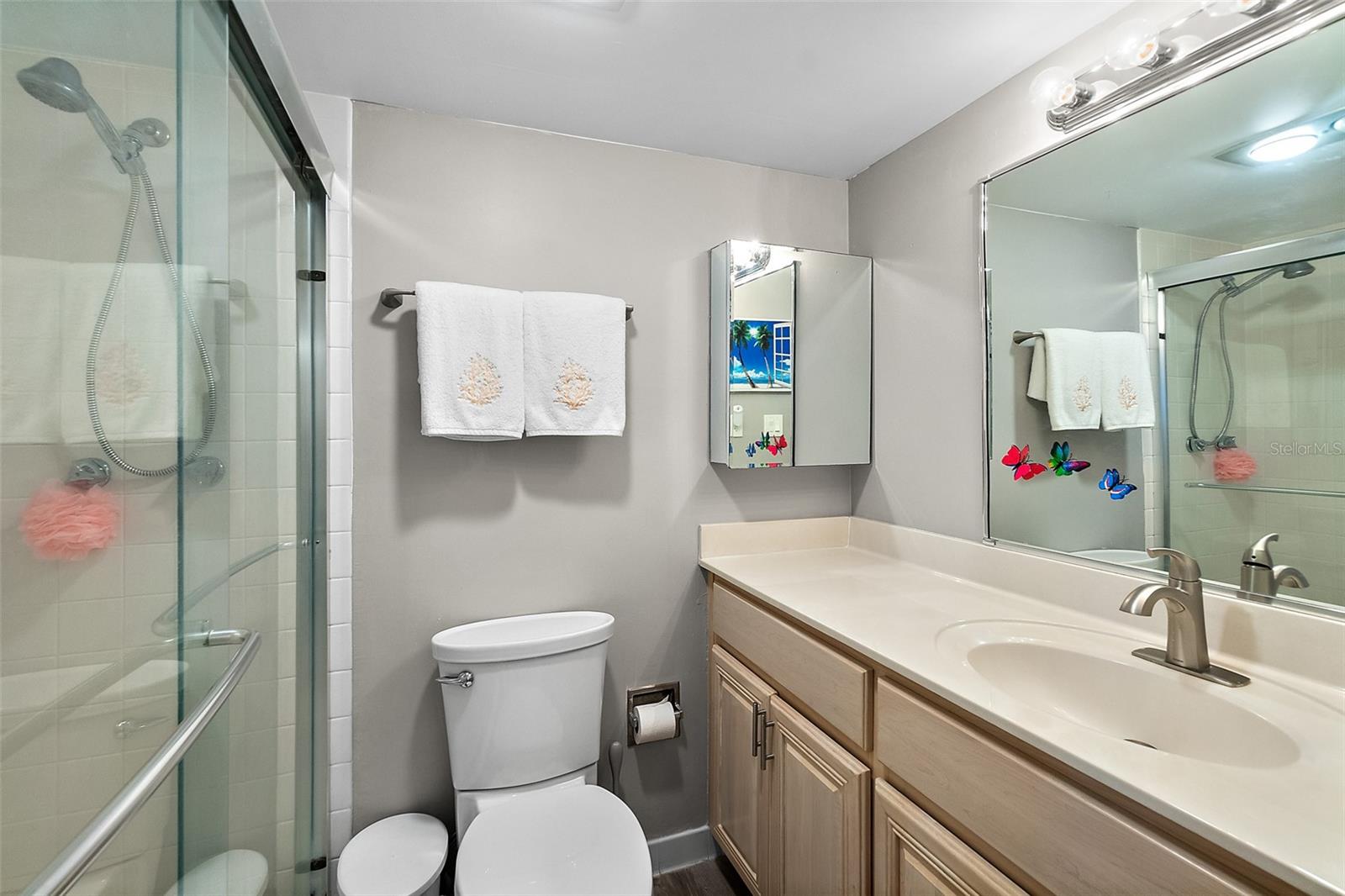 Image 25 of 42 For 2987 Atlantic Avenue H010