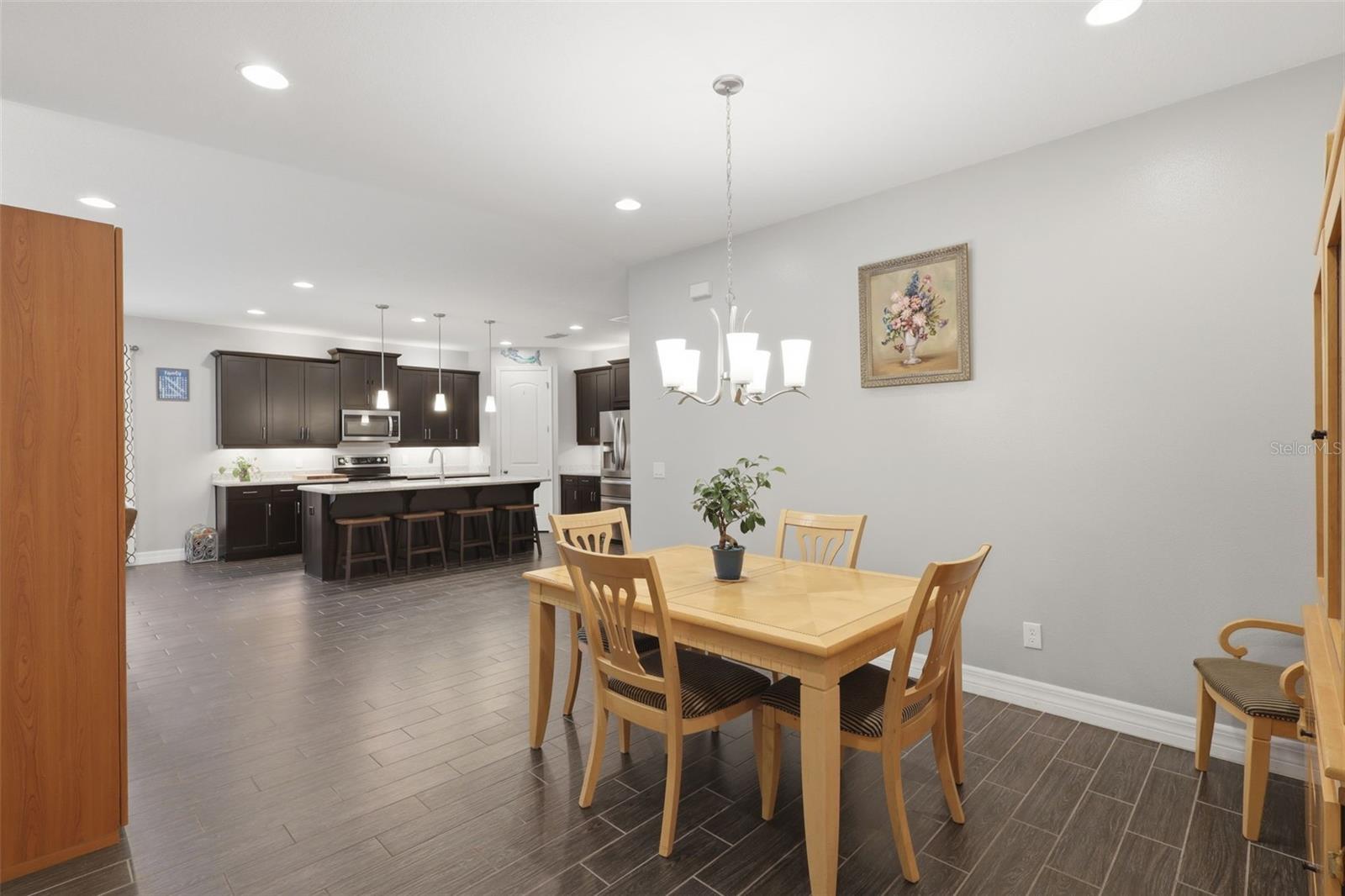 Image 14 of 46 For 2321 Oxmoor Drive