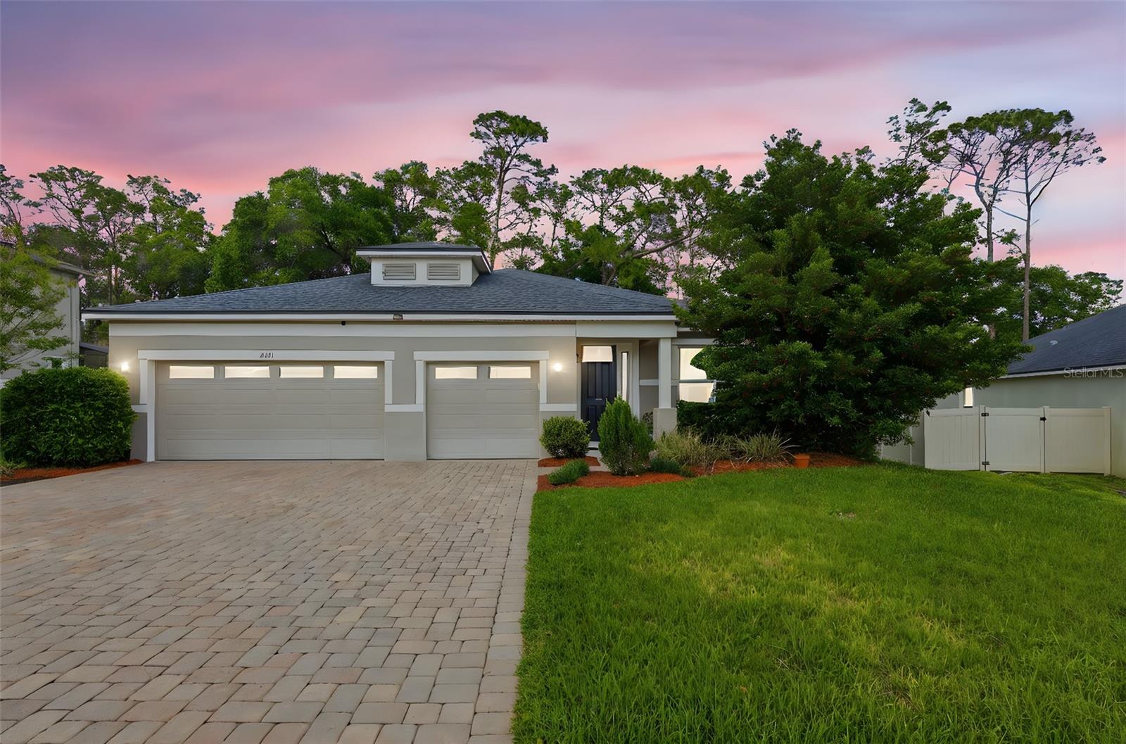 Image 2 of 46 For 2321 Oxmoor Drive