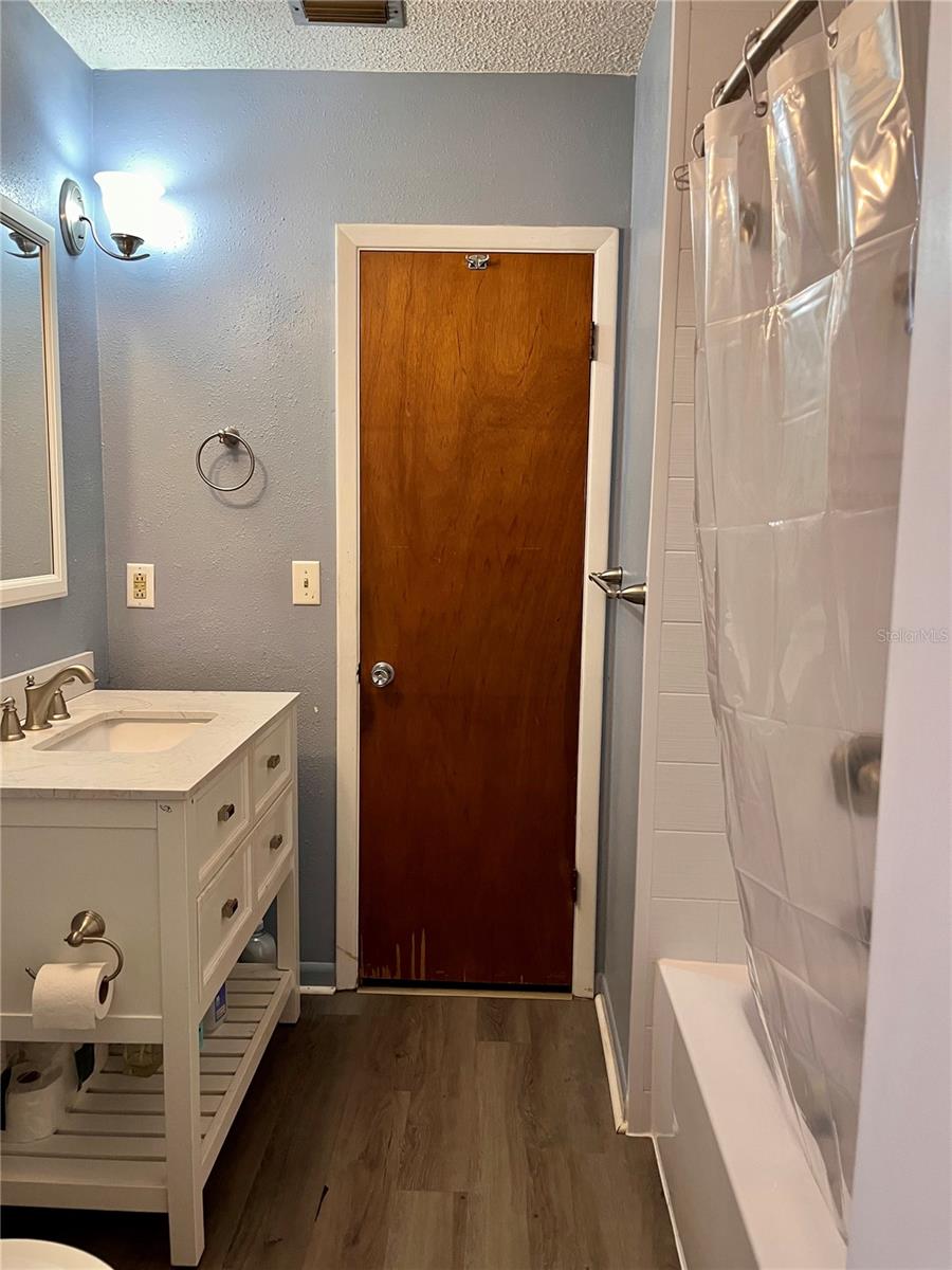 Image 20 of 45 For 7484 Redbud Lane