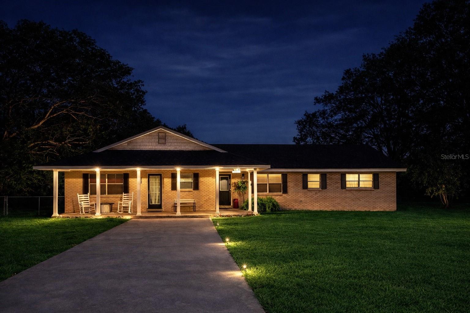 Image 3 of 45 For 7484 Redbud Lane