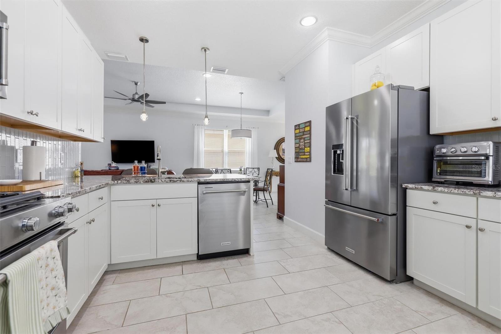 Image 10 of 50 For 188 Old Moss Circle