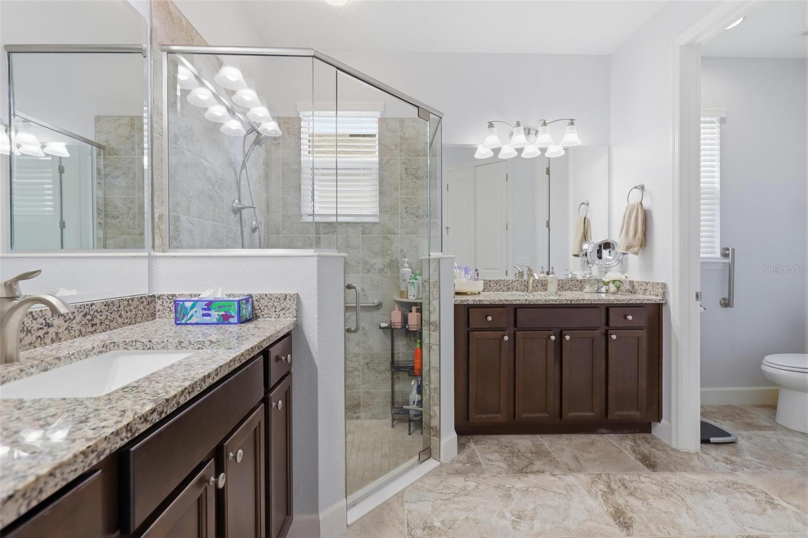 Image 21 of 50 For 188 Old Moss Circle