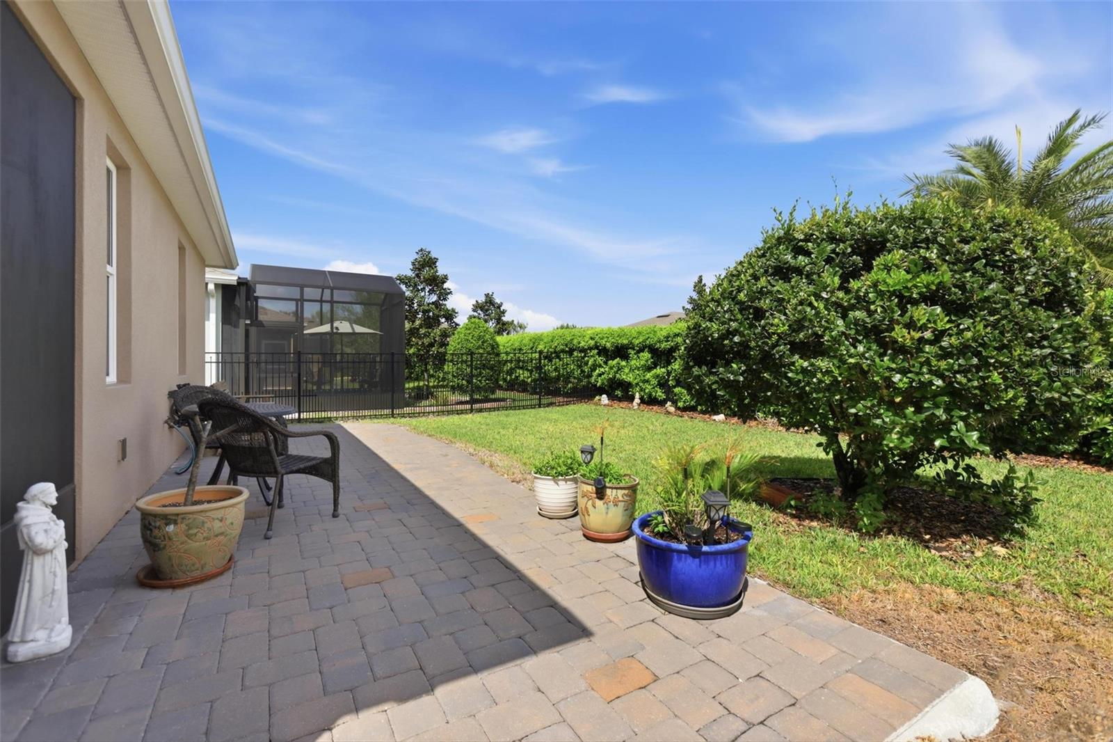 Image 31 of 50 For 188 Old Moss Circle