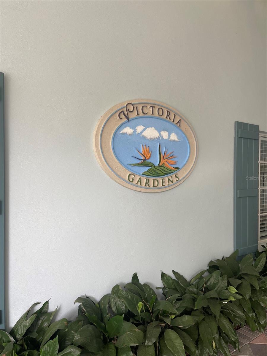 Image 36 of 50 For 188 Old Moss Circle