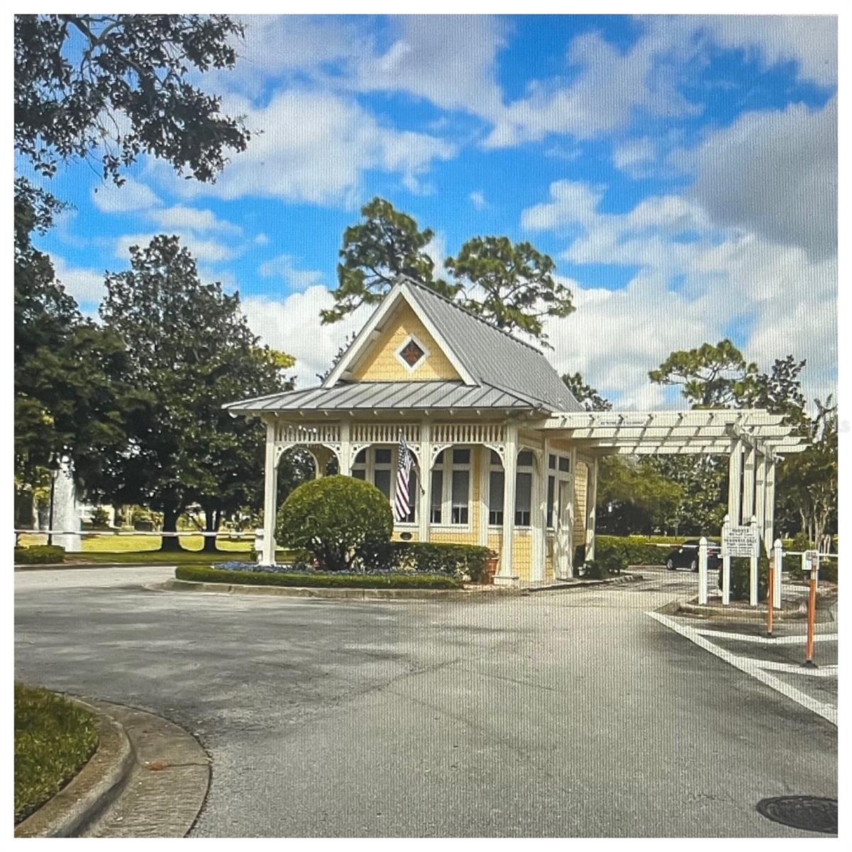 Image 37 of 50 For 188 Old Moss Circle