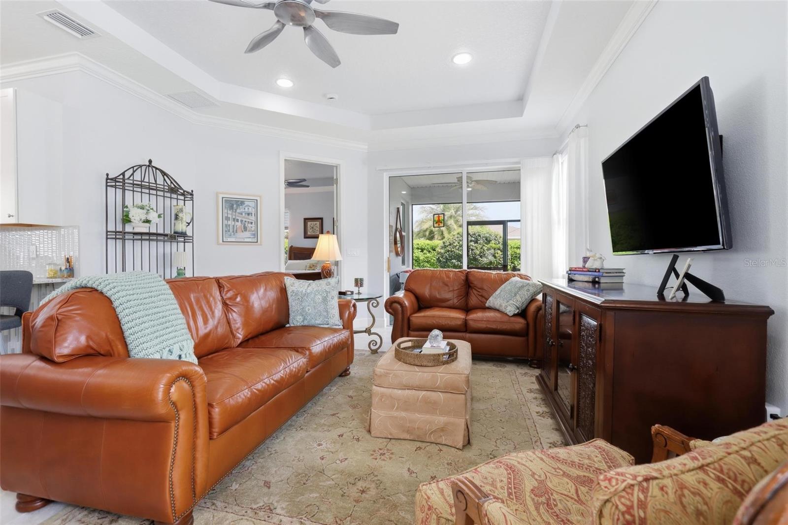 Image 5 of 50 For 188 Old Moss Circle