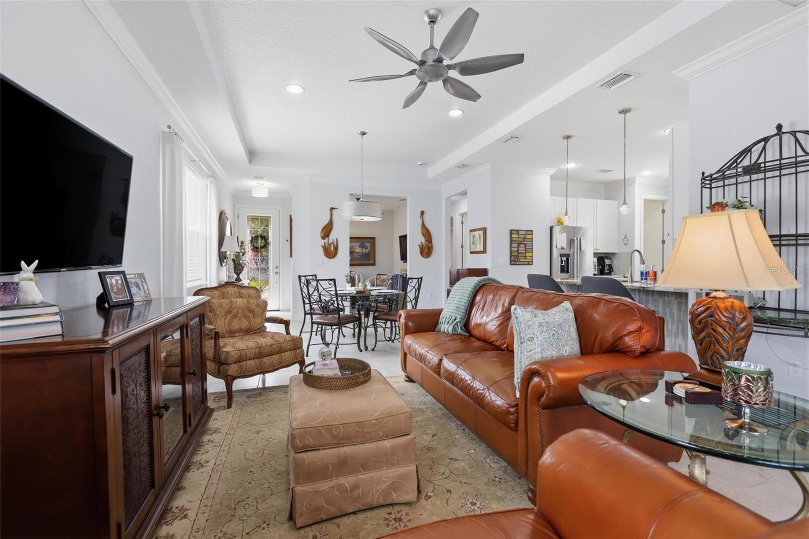 Image 6 of 50 For 188 Old Moss Circle