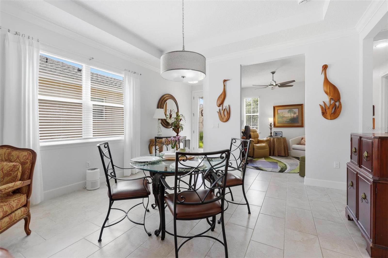 Image 7 of 50 For 188 Old Moss Circle