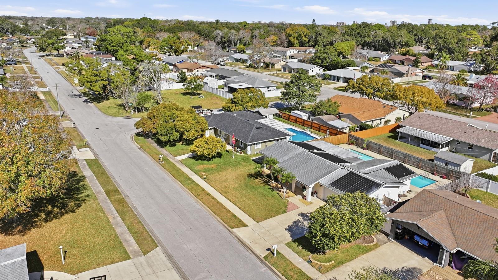 Image 41 of 42 For 2927 Lantern Drive