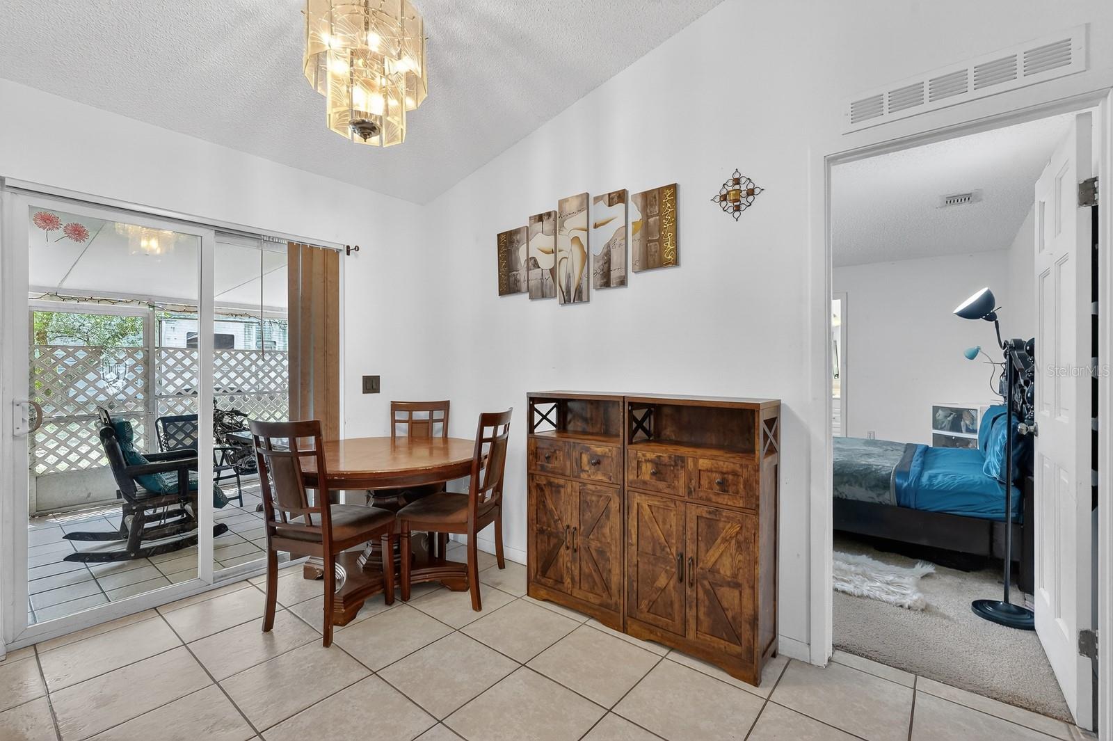 Image 13 of 36 For 2979 Chilton Street