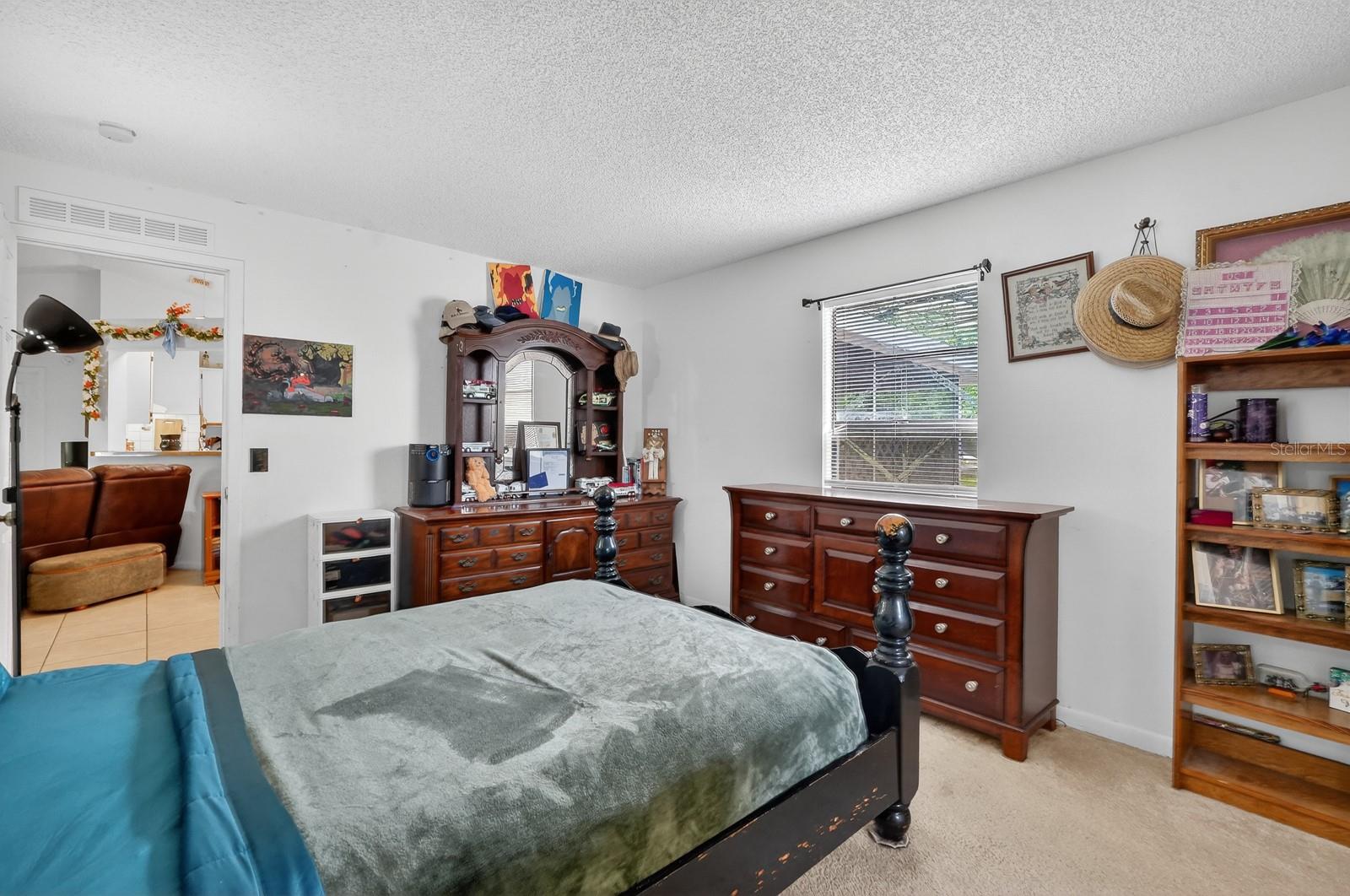 Image 16 of 36 For 2979 Chilton Street