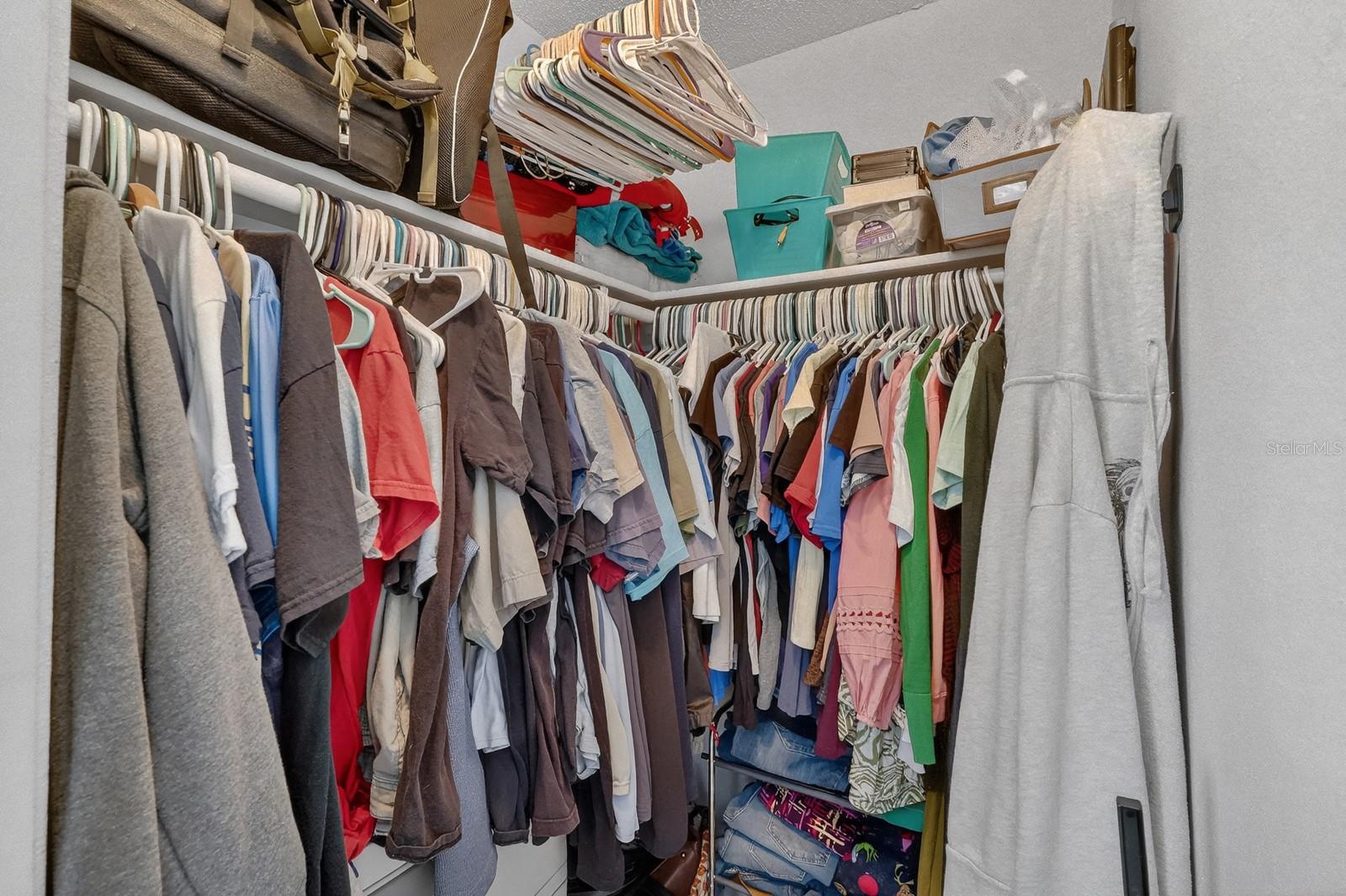 Image 18 of 36 For 2979 Chilton Street