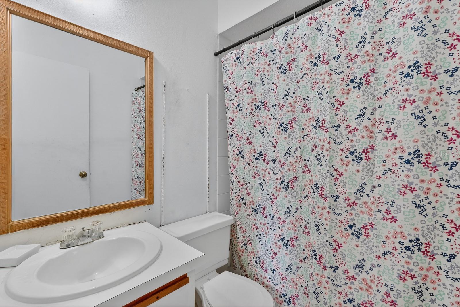 Image 21 of 36 For 2979 Chilton Street