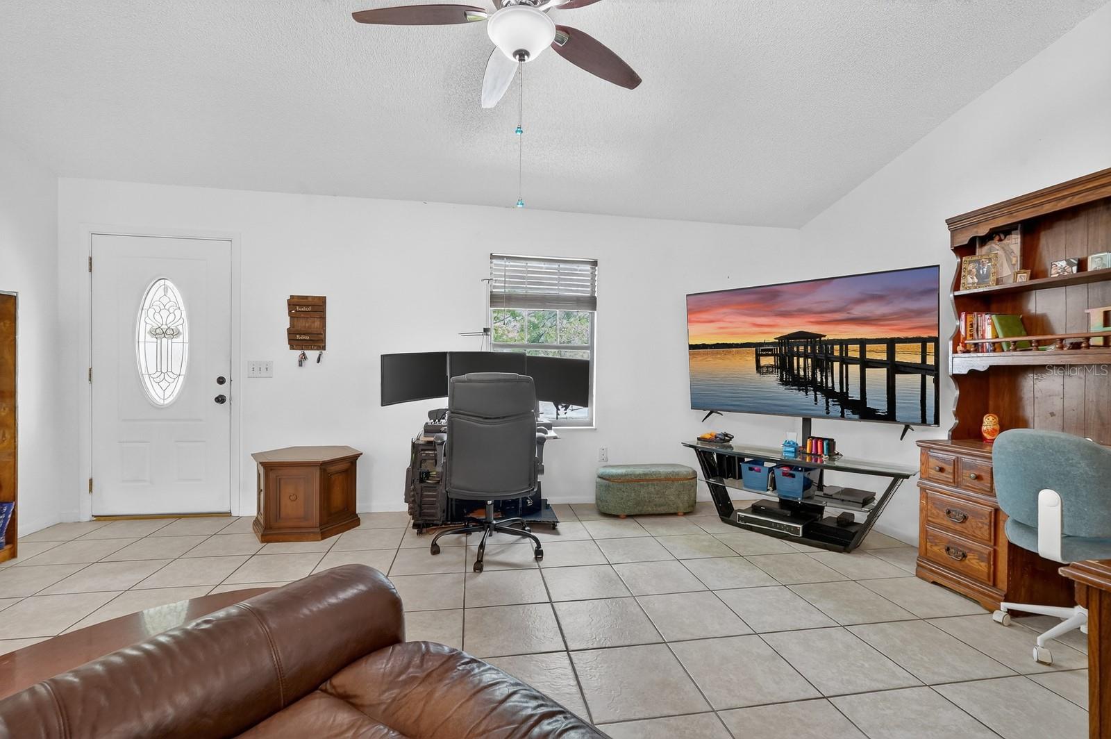 Image 7 of 36 For 2979 Chilton Street