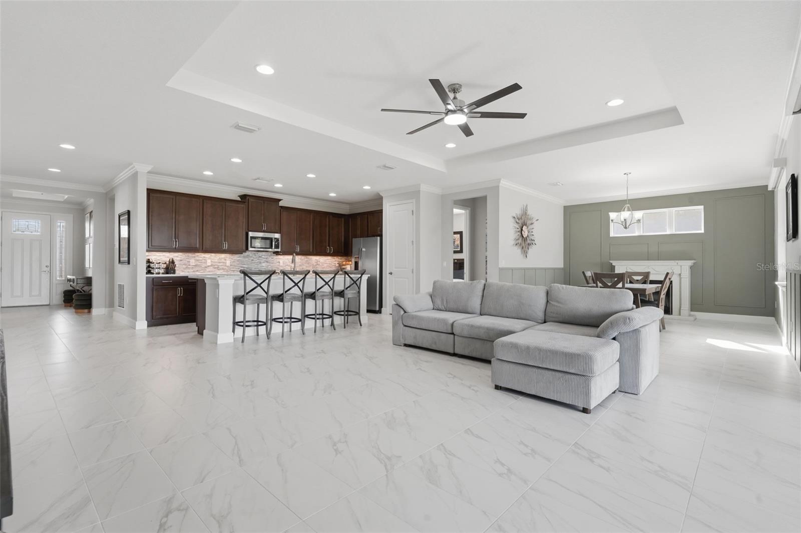 Image 12 of 34 For 262 Northcote Court