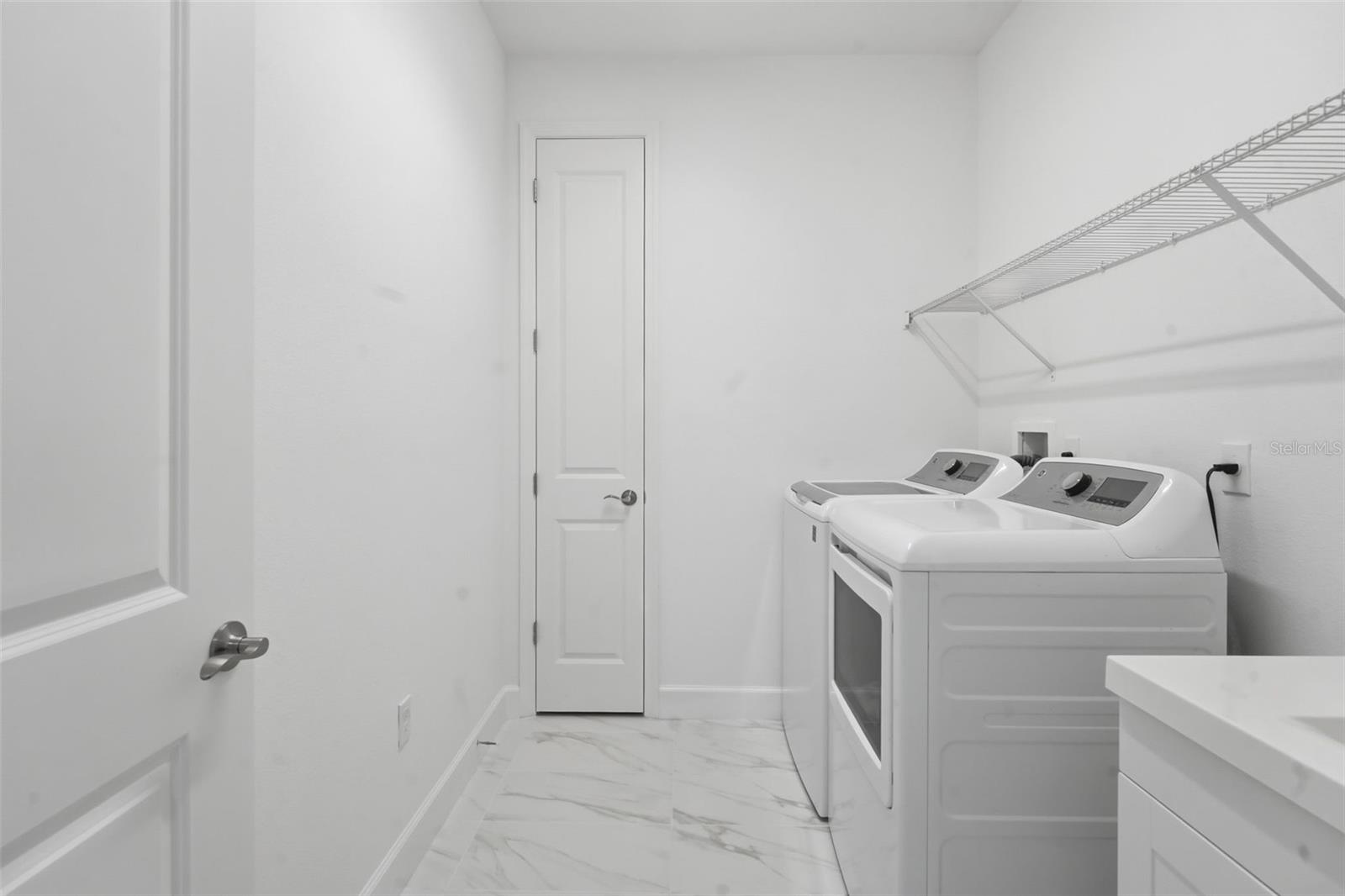 Image 30 of 34 For 262 Northcote Court