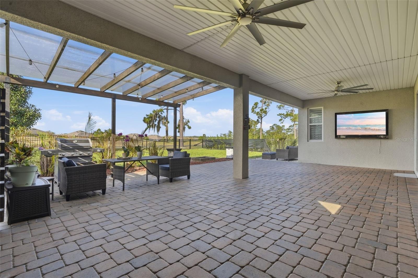 Image 7 of 34 For 262 Northcote Court