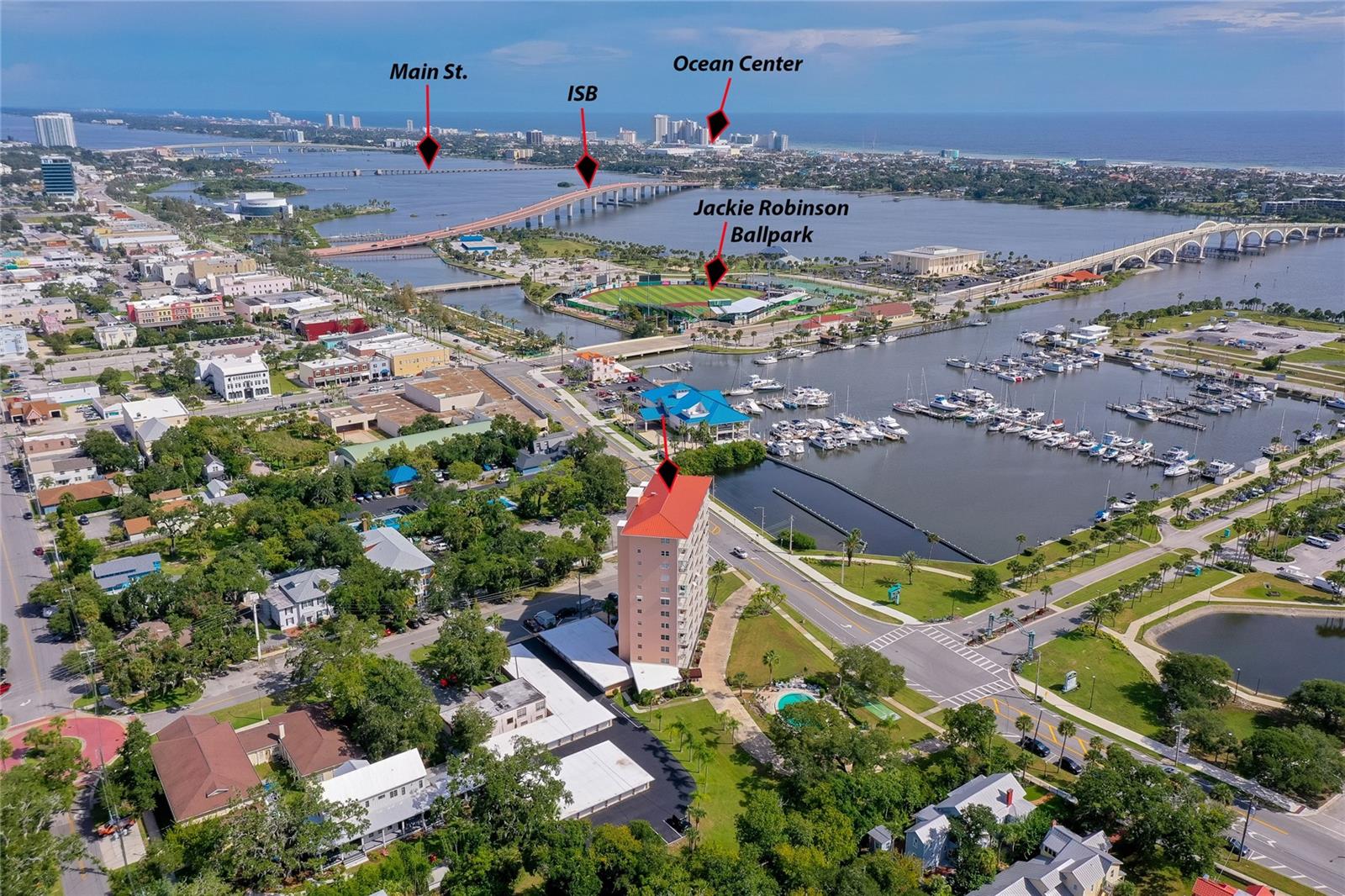 Image 22 of 28 For 404 Beach Street 230 (604)