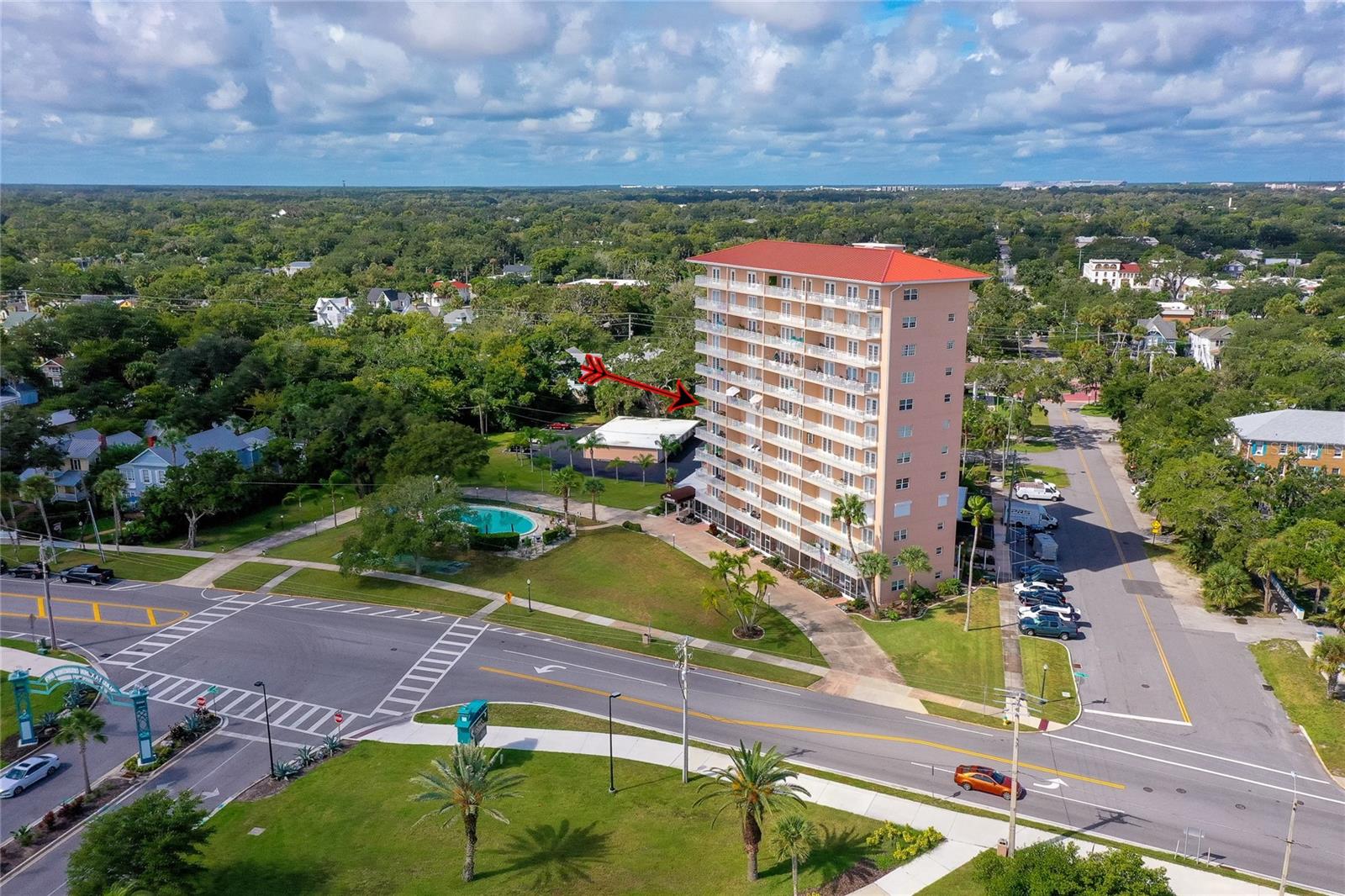 Image 3 of 28 For 404 Beach Street 230 (604)