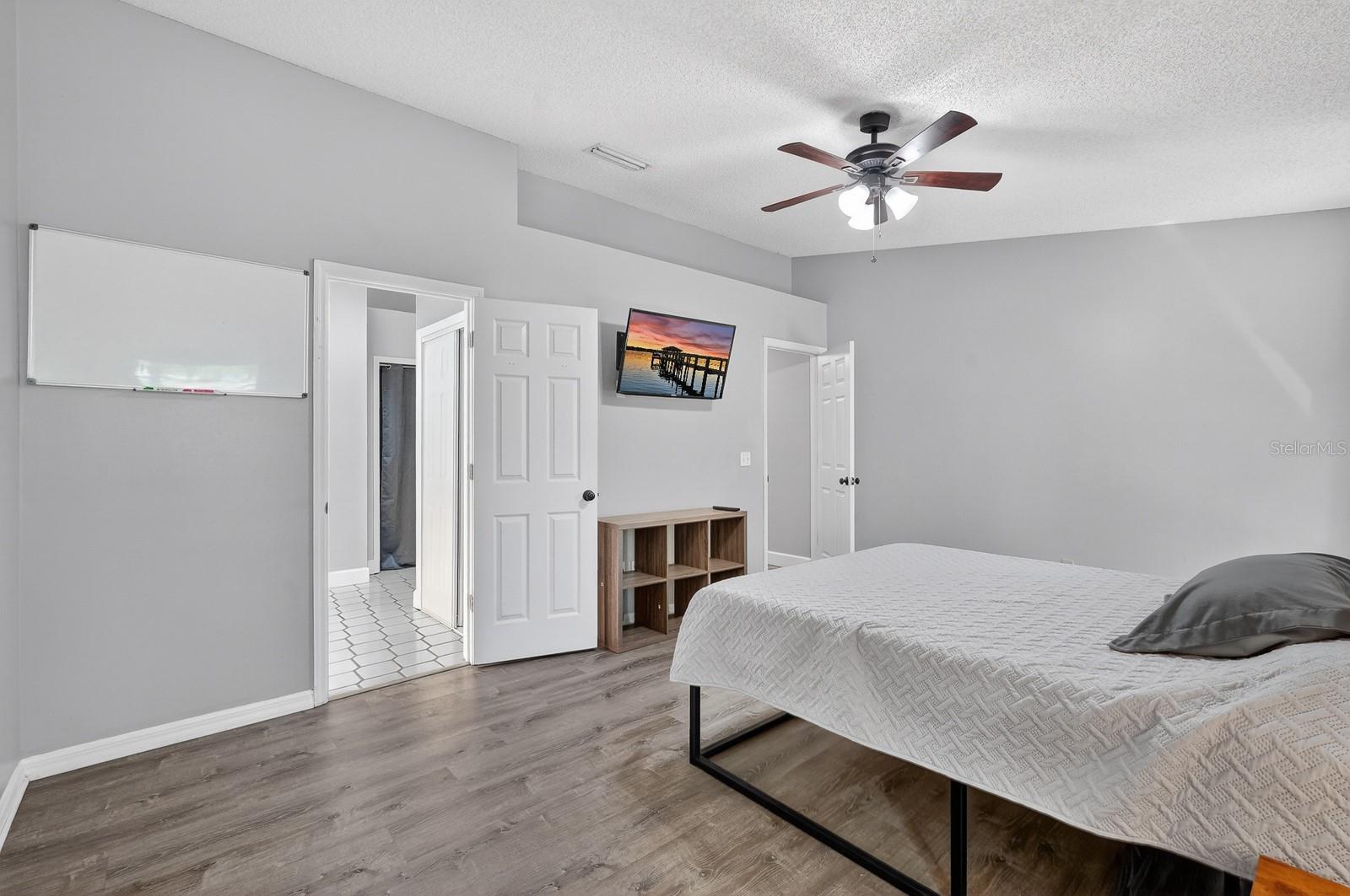 Image 19 of 57 For 3639 Old Hammock Road