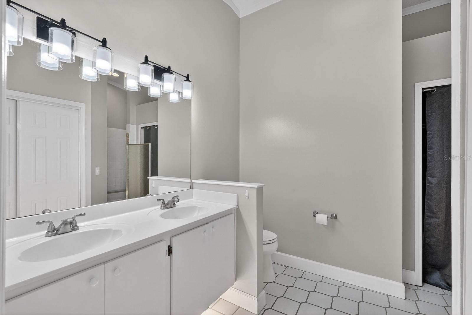 Image 20 of 57 For 3639 Old Hammock Road