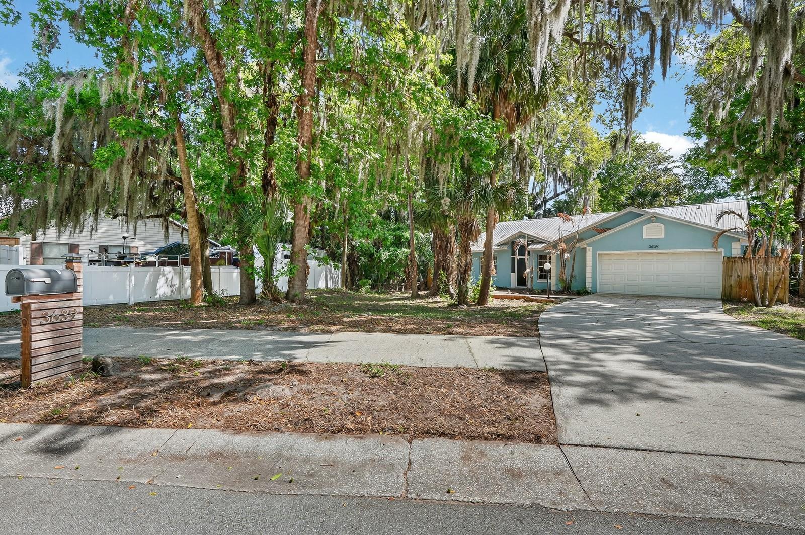 Image 37 of 57 For 3639 Old Hammock Road