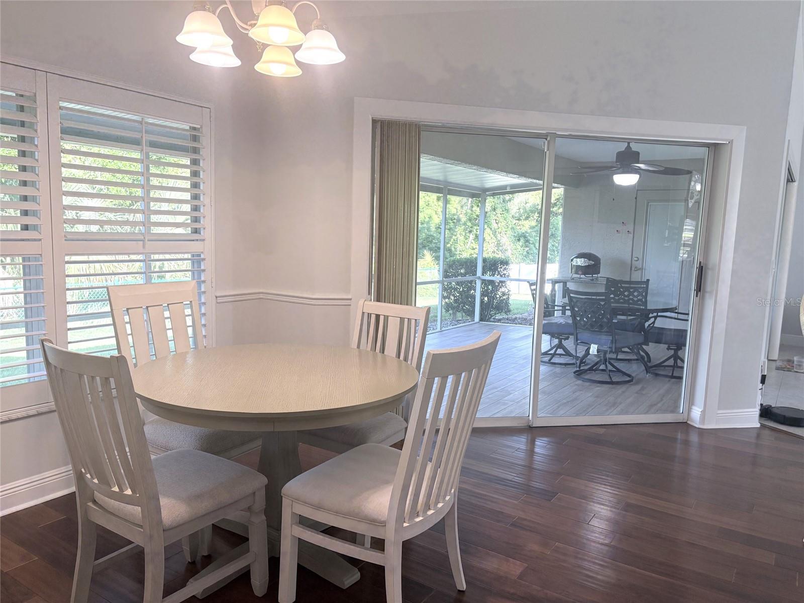 Image 16 of 36 For 5935 Shady Creek Lane