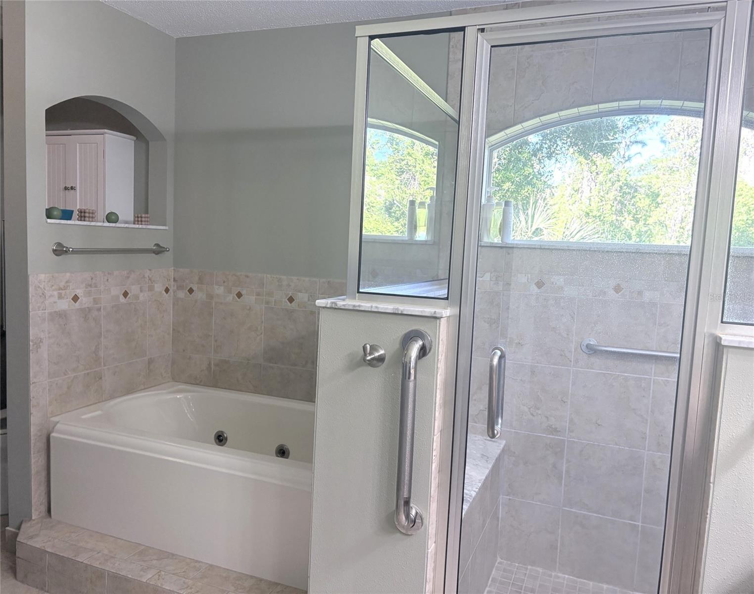 Image 24 of 36 For 5935 Shady Creek Lane