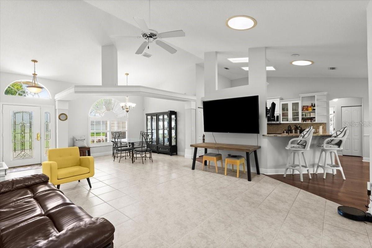 Image 9 of 36 For 5935 Shady Creek Lane