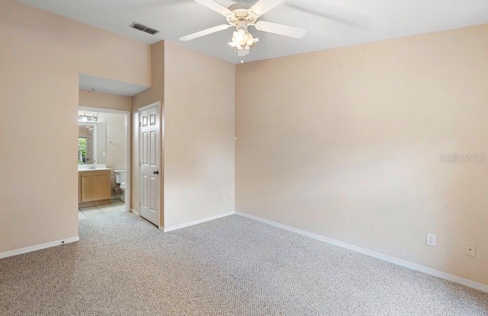 Image 10 of 23 For 910 Regatta Bay Drive 5-201