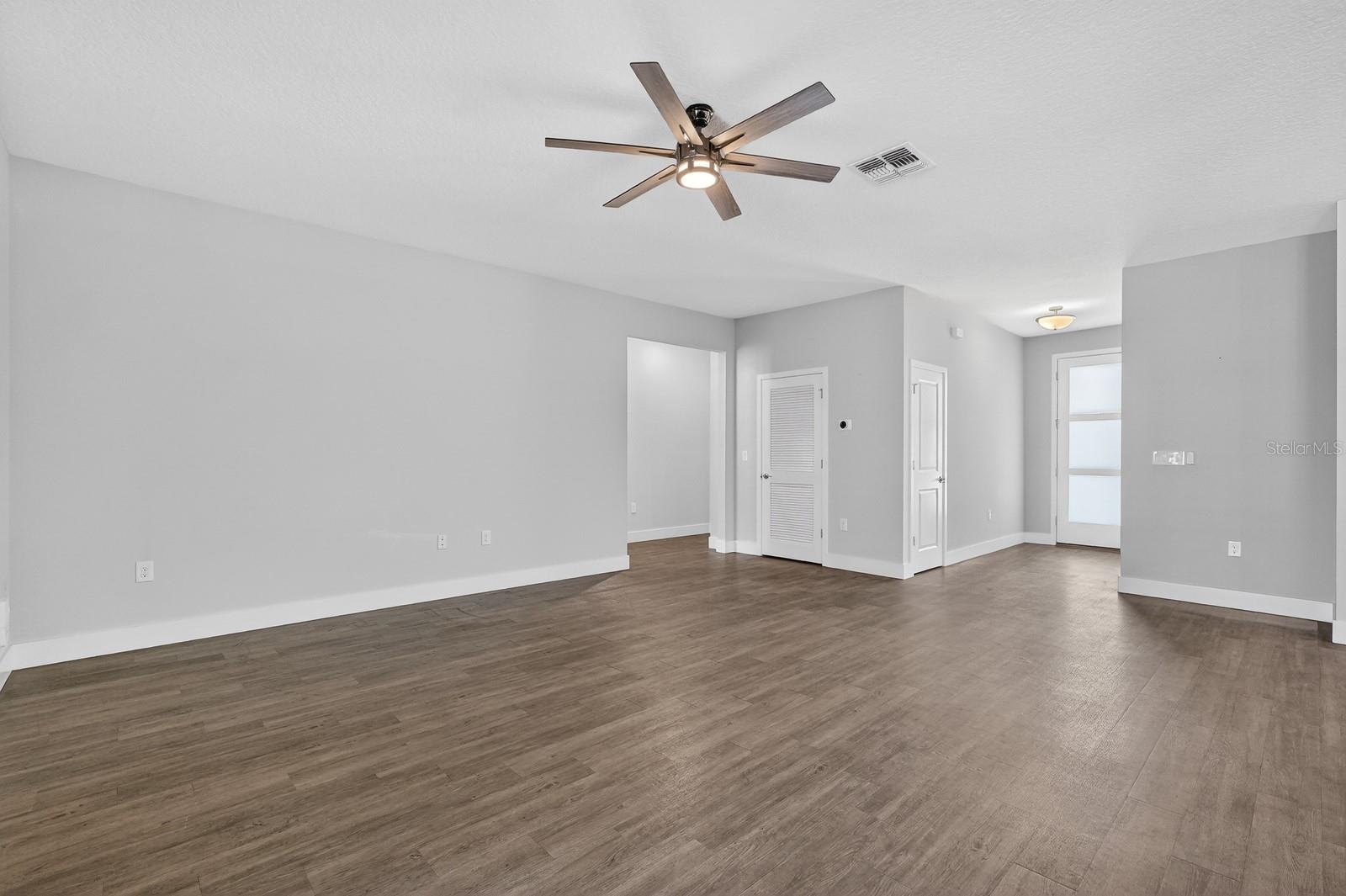 Image 11 of 48 For 98 Bud Hollow Drive