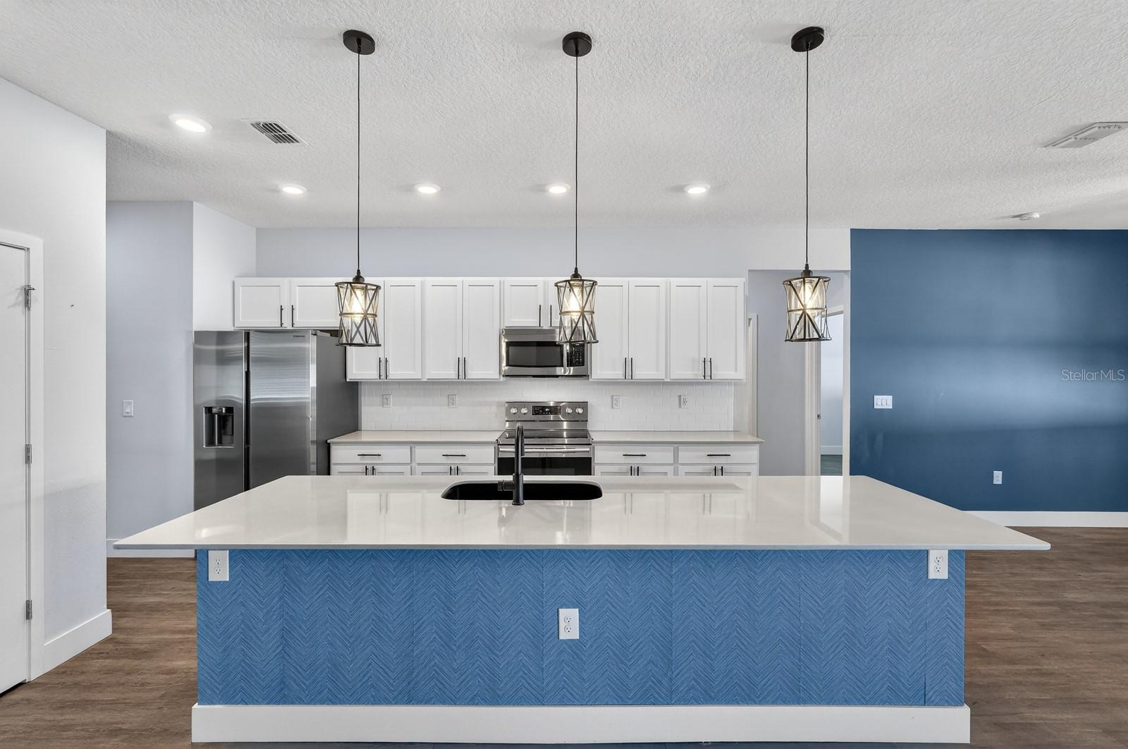 Image 16 of 48 For 98 Bud Hollow Drive