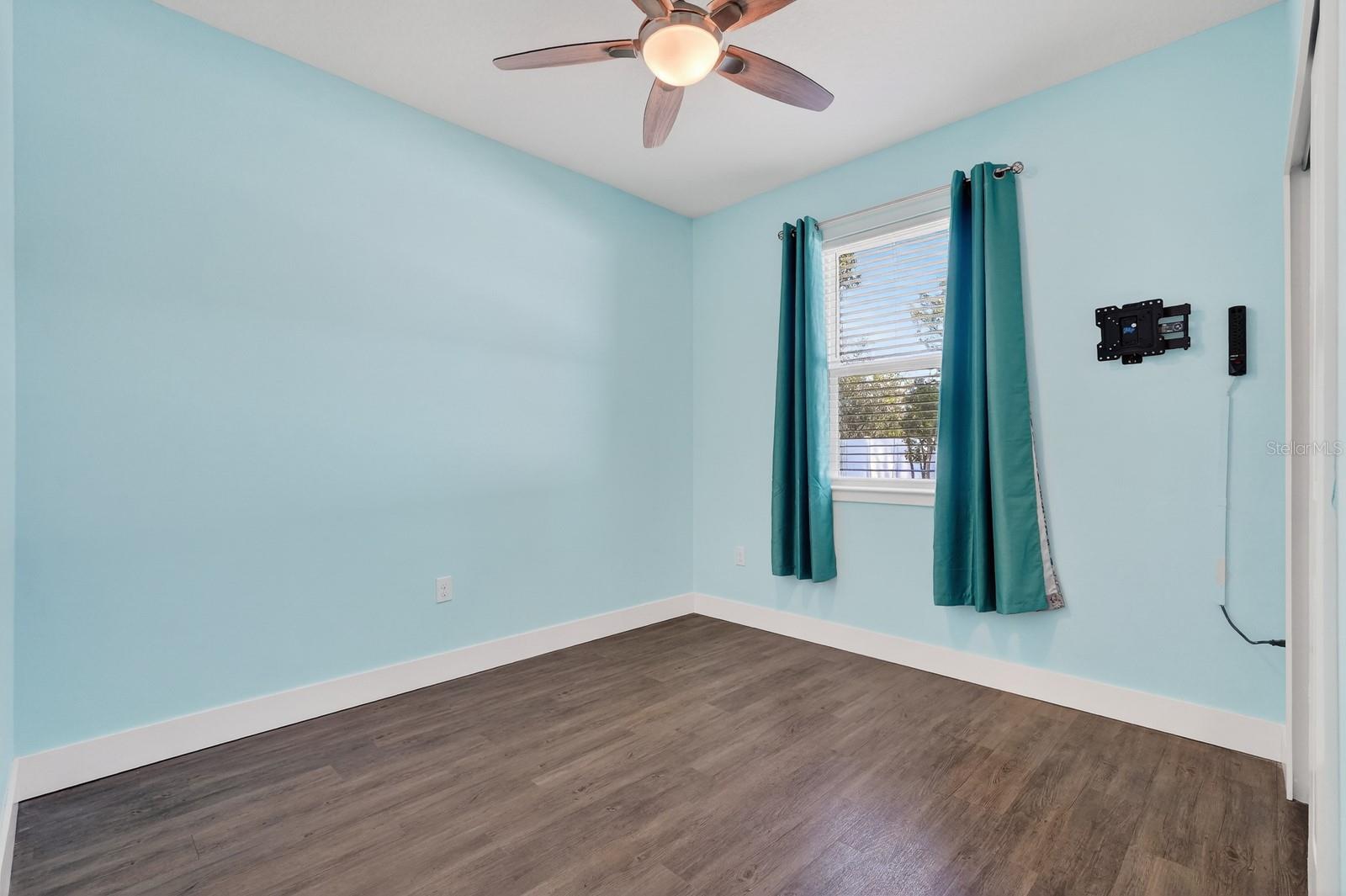 Image 23 of 48 For 98 Bud Hollow Drive