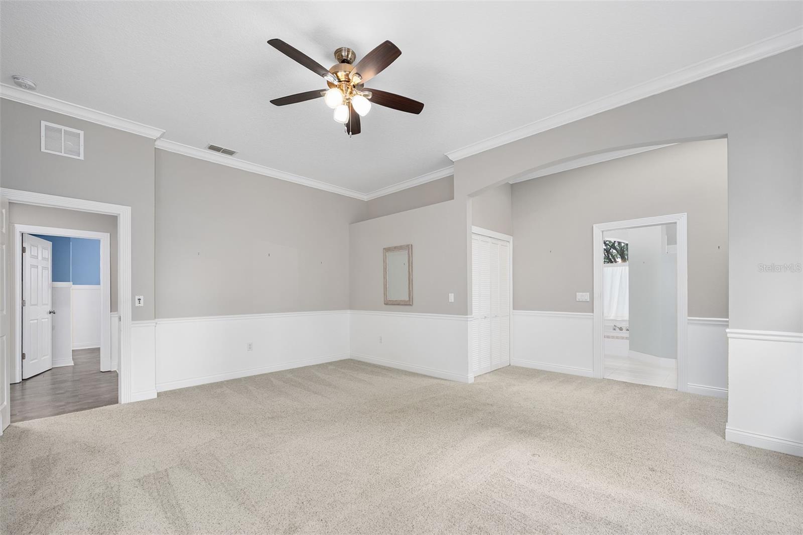 Image 20 of 62 For 2380 Narrow Way