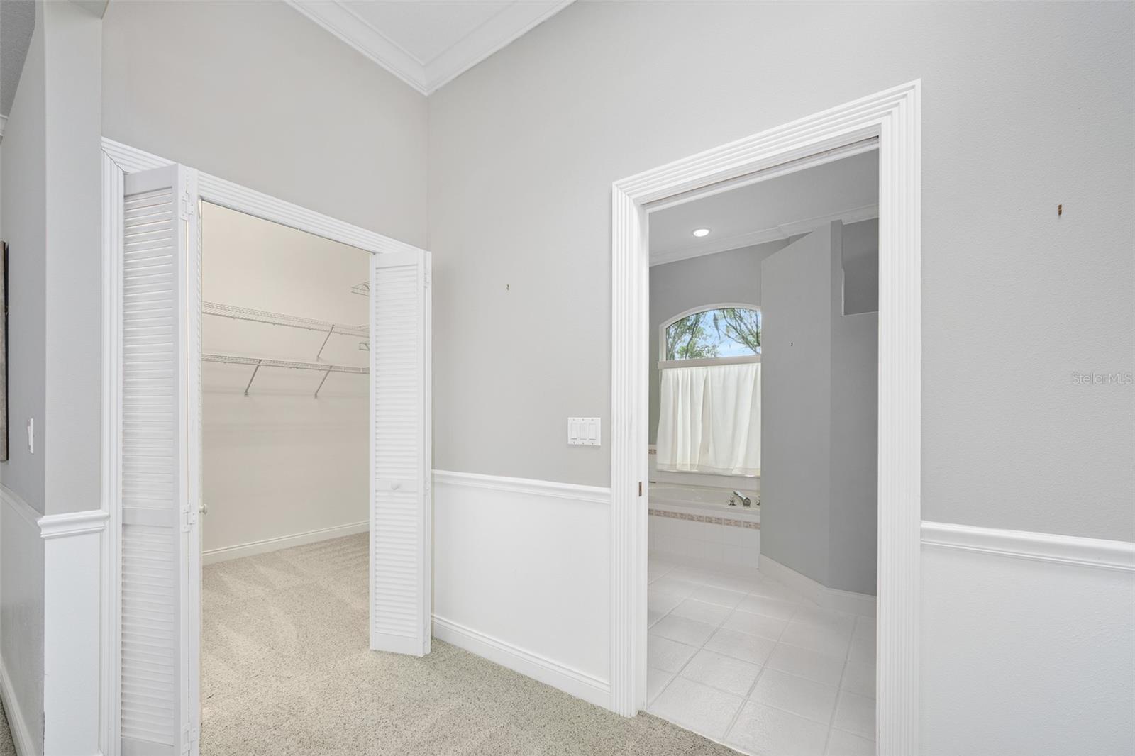 Image 22 of 62 For 2380 Narrow Way