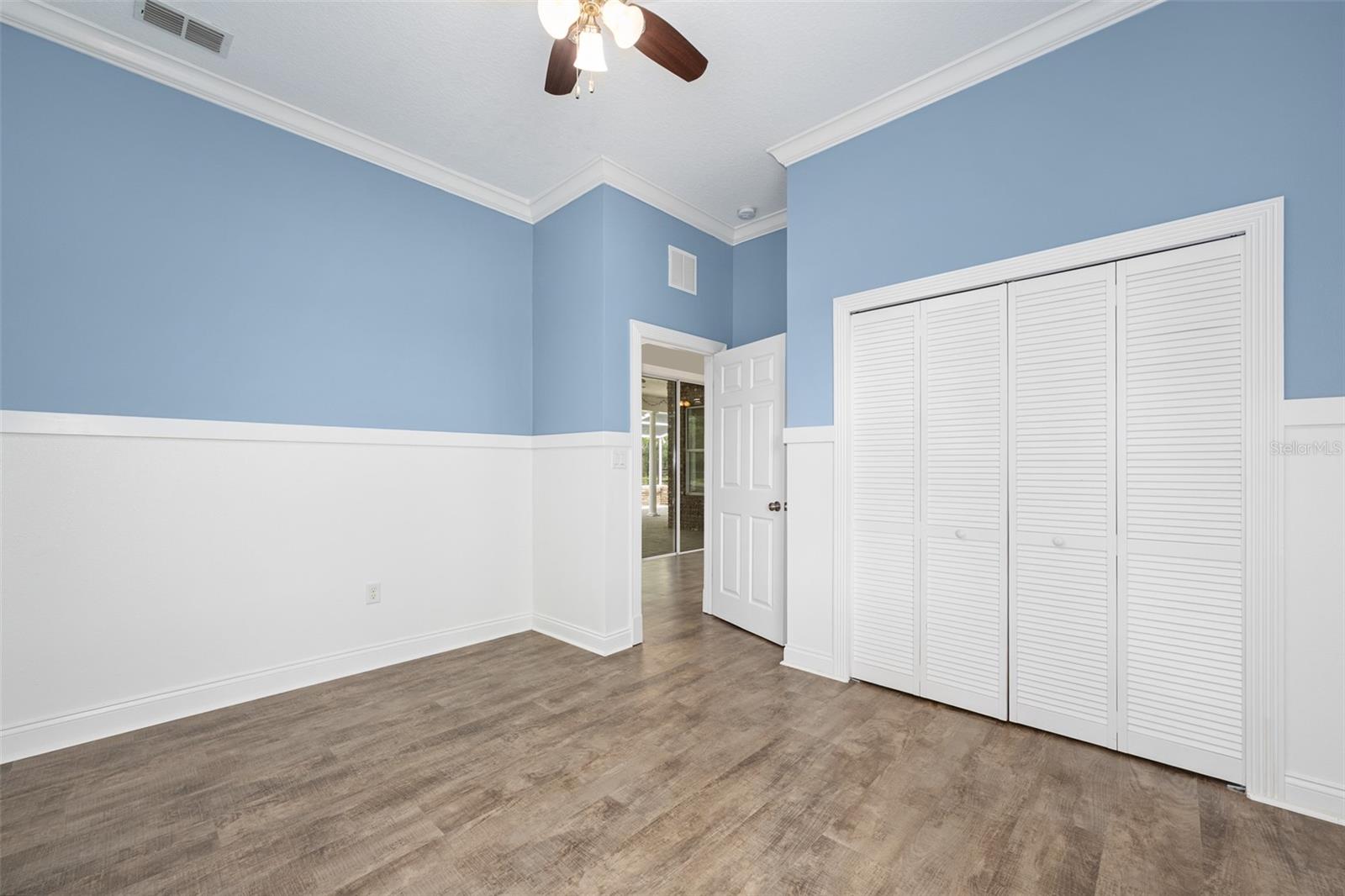 Image 27 of 62 For 2380 Narrow Way