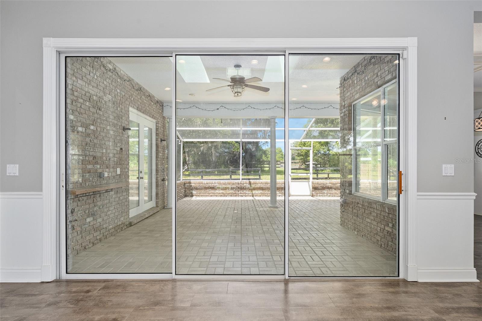 Image 30 of 62 For 2380 Narrow Way