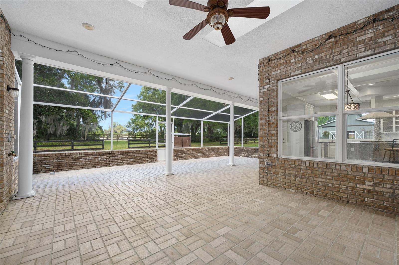 Image 31 of 62 For 2380 Narrow Way