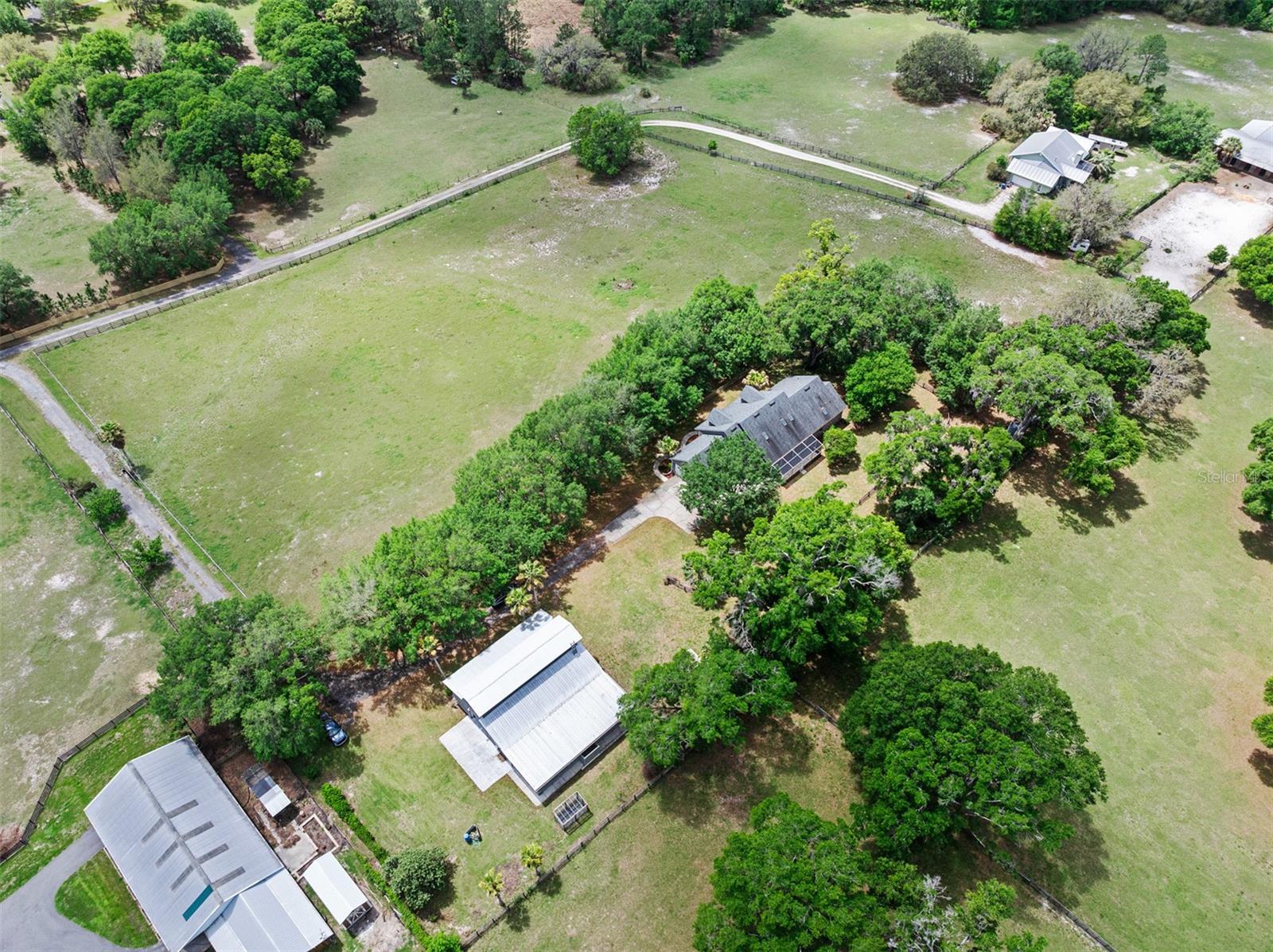 Image 59 of 62 For 2380 Narrow Way